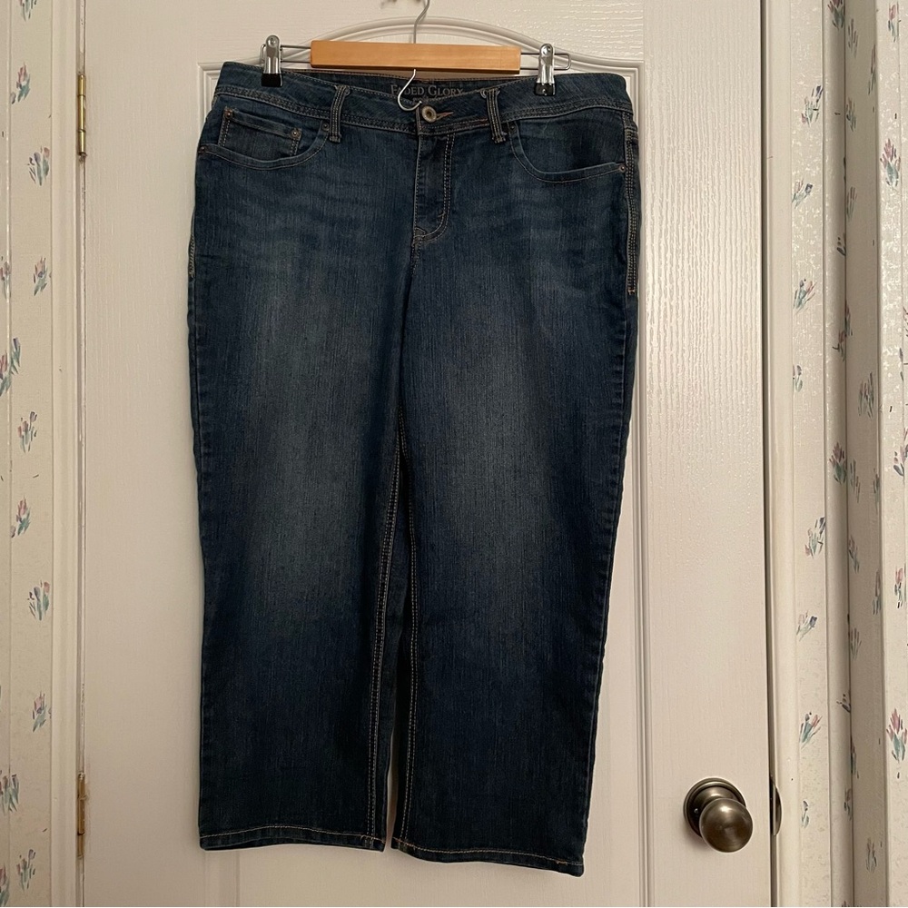 Faded Glory Dark Blue Denim Capris